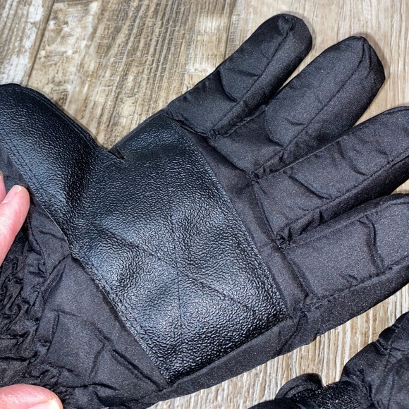 3M Thinsulate 40 gram Insulation Gloves - Picture 4 of 15